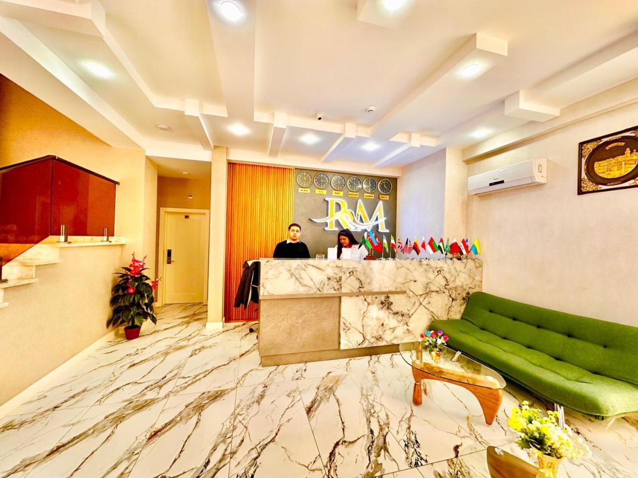 Royal Meridien Hotel Baku Bagian luar foto