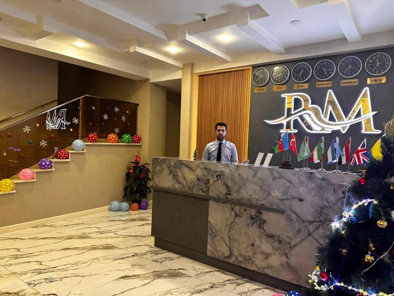 Royal Meridien Hotel Baku Bagian luar foto
