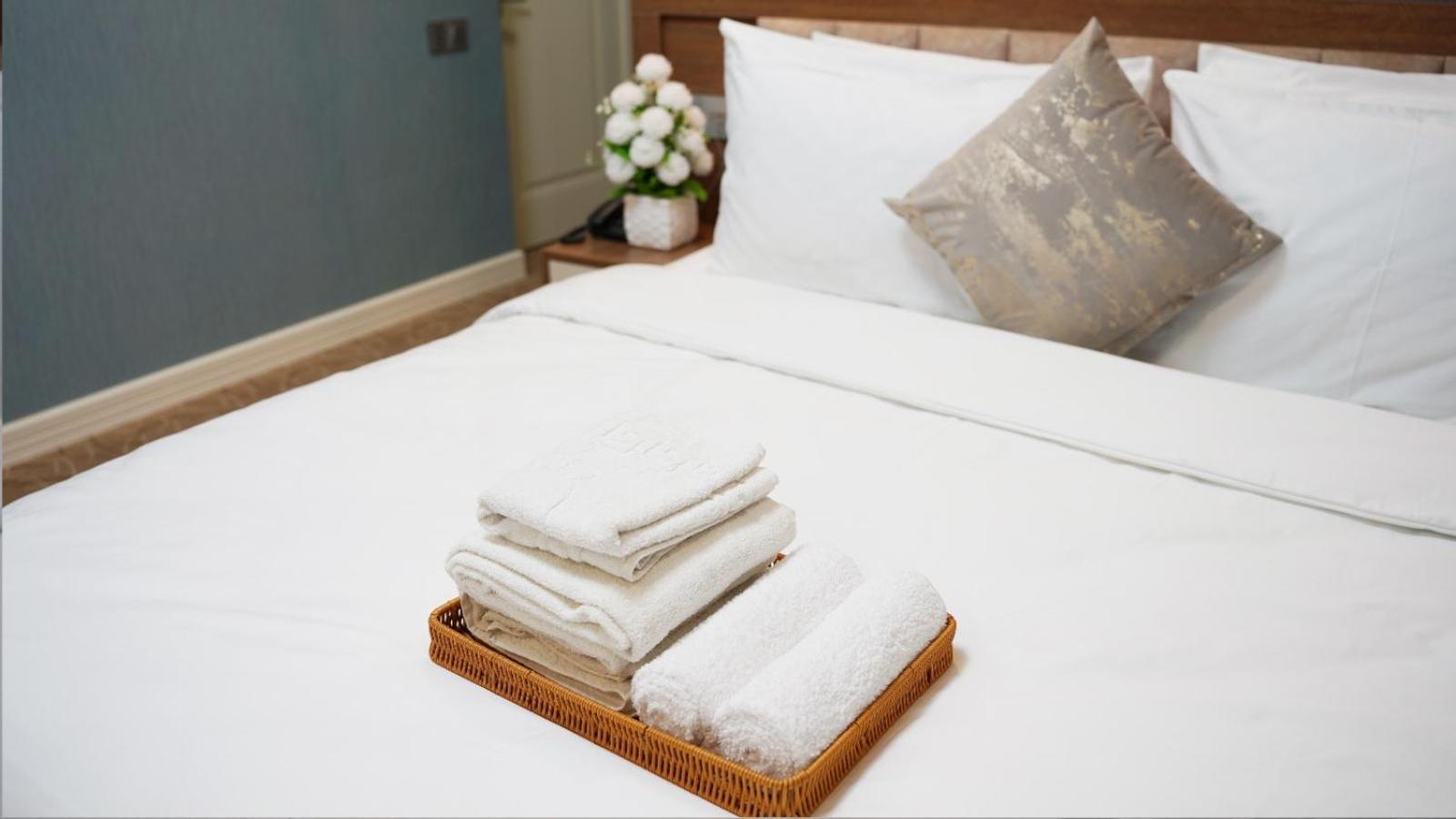 Royal Meridien Hotel Baku Bagian luar foto