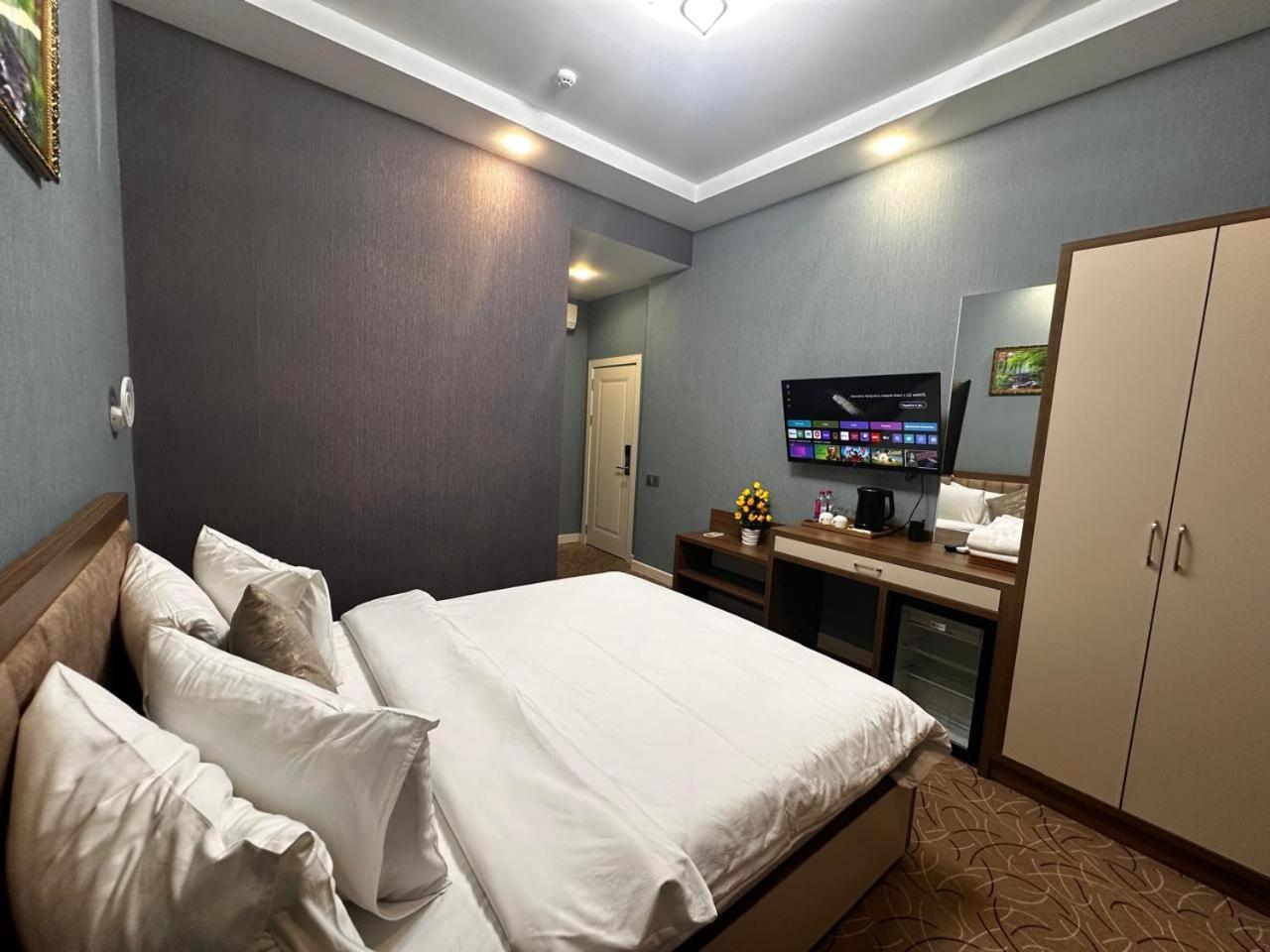Royal Meridien Hotel Baku Bagian luar foto